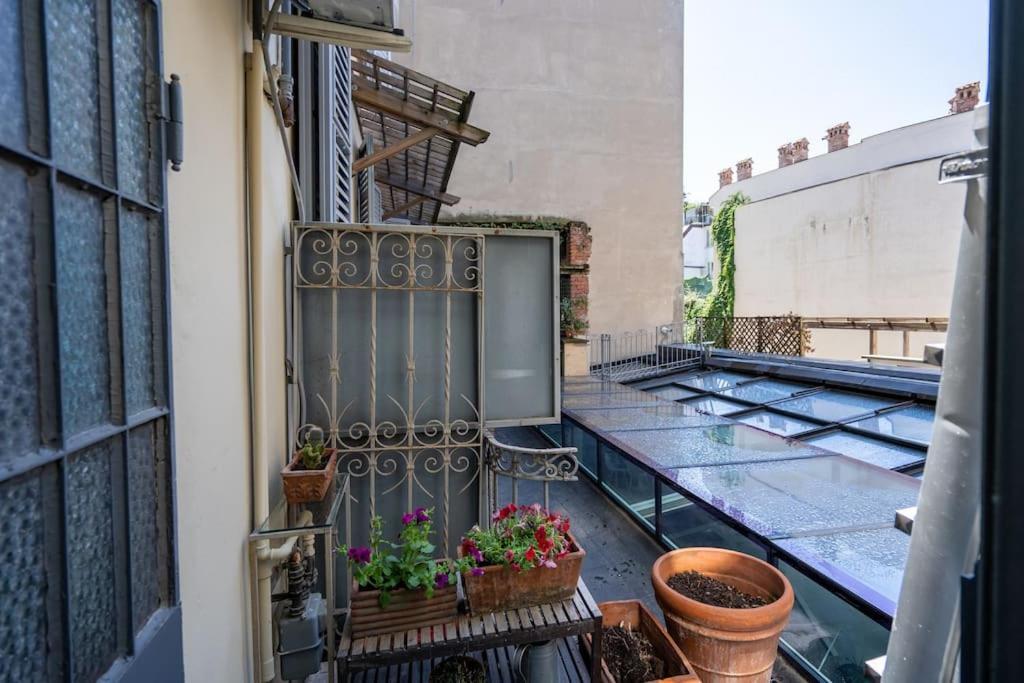 Borromei'S Nest - Central Loft Milan Bagian luar foto
