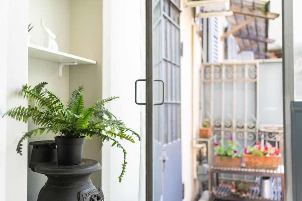 Borromei'S Nest - Central Loft Milan Bagian luar foto